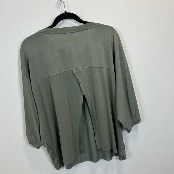 Women’s POL Large Loose Boho Top Split Back Green Gray - Picture 7 of 8